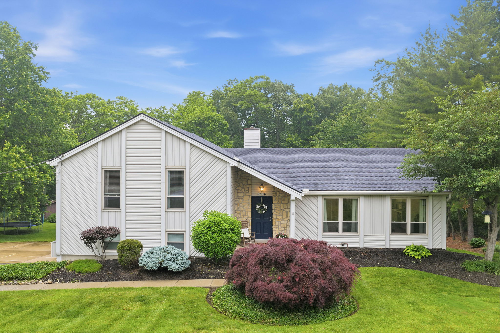 23-web-or-mls-3534 Constitution Ct-23